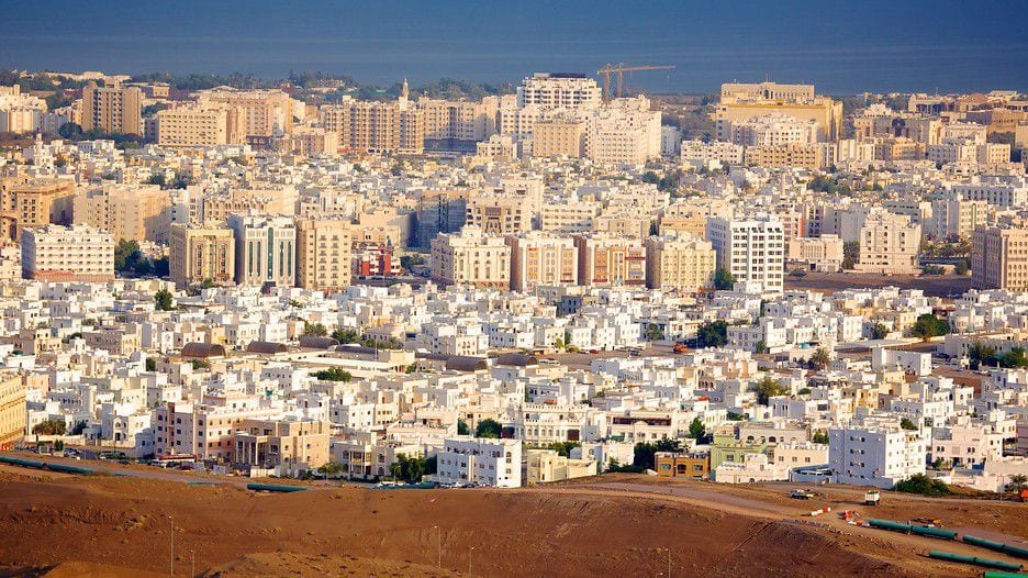 تقسيم مدينة مسقط في سلطنة عمان