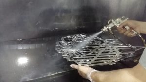 كيفية طلاء الحديد