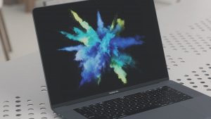 ضبط ألوان شاشة الكمبيوتر