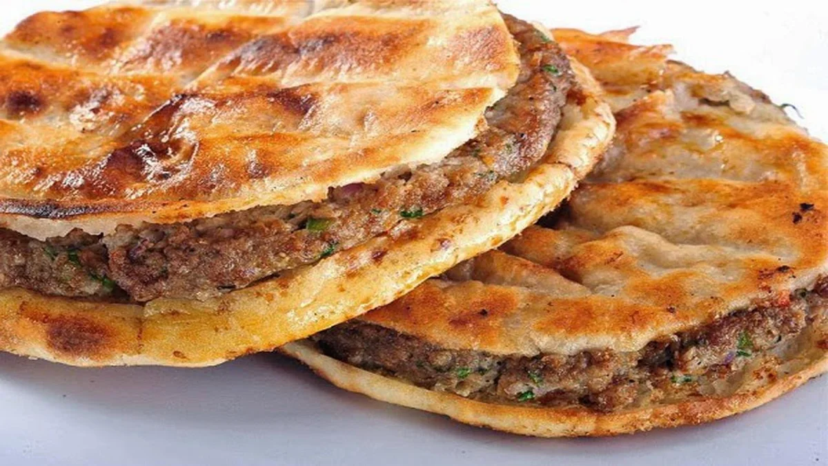 طريقة عمل الحواوشي بالخبز العربي