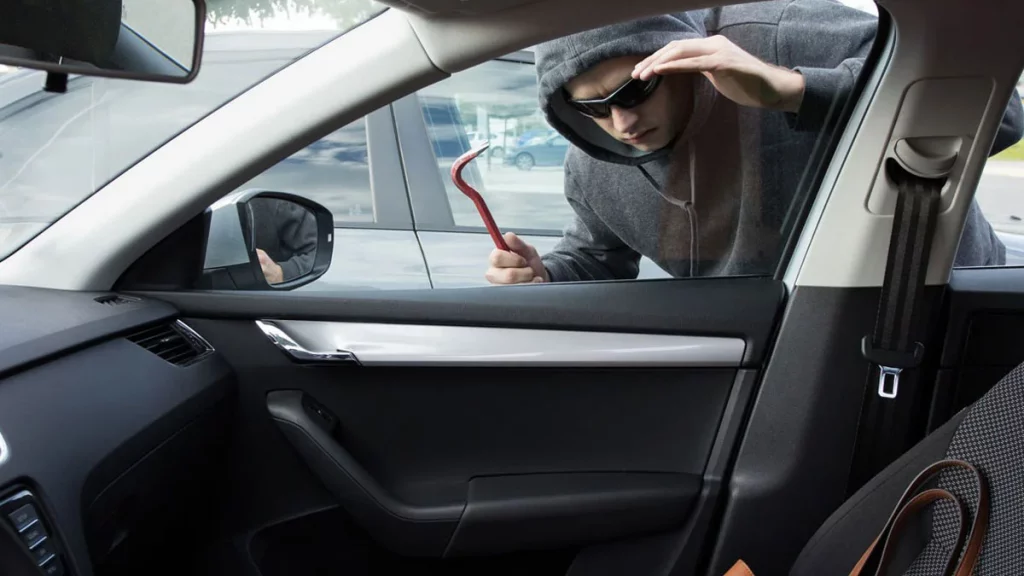 عقوبة سرقة السيارات