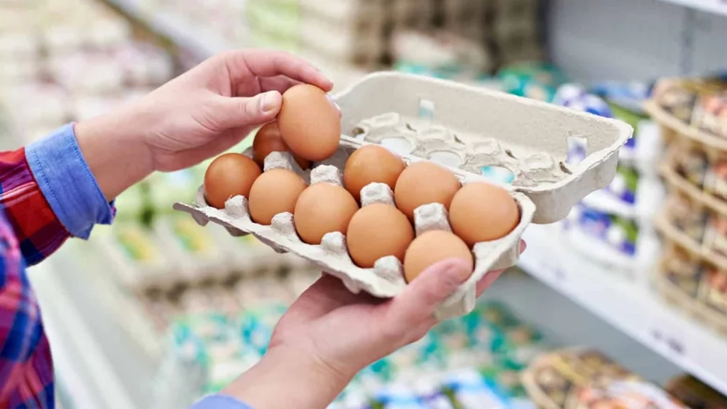 تفسير حلم شراء البيض